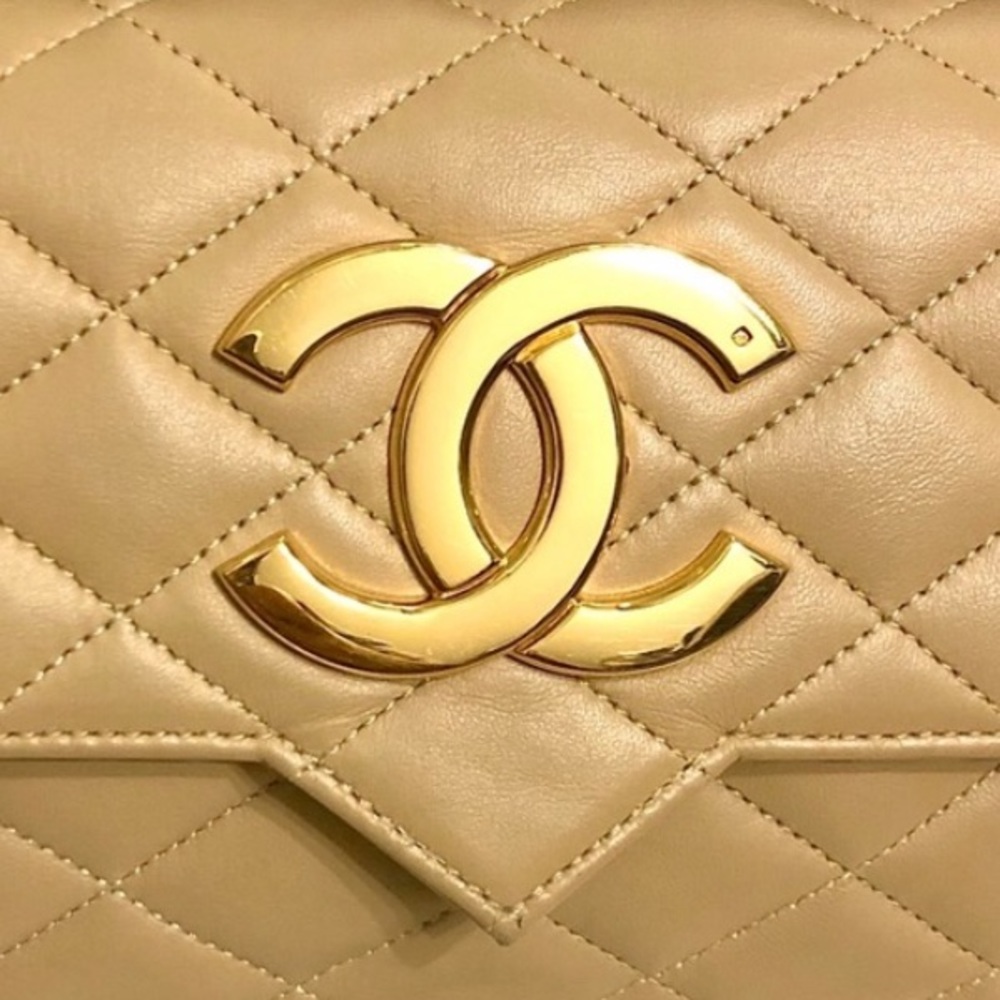❗️SOLD💛HOST PICK!💥CHANEL Vintage Quilted CC Bag - Picture 11 of 16